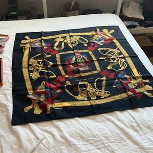 HERMES 100% silk scarf Carre 90 GRAND UNIFORME Scarf Multicolor blue border